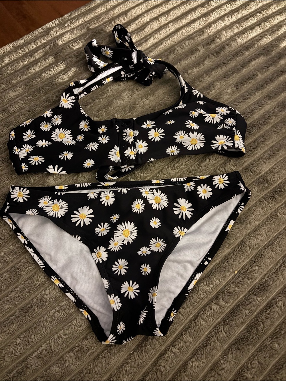No Boundaries Black Daisy Print Bikini Set